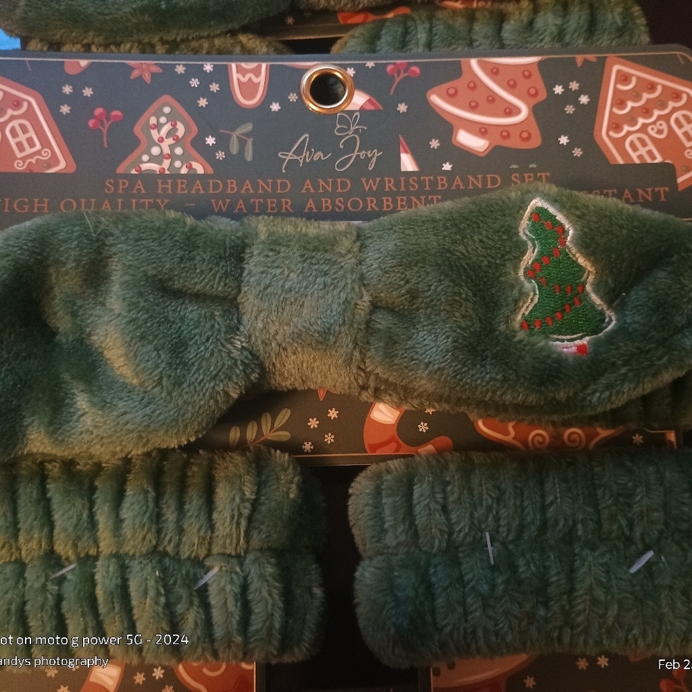 Green Christmas Tree Headbands and Socks Set New - Picture 2 of 4